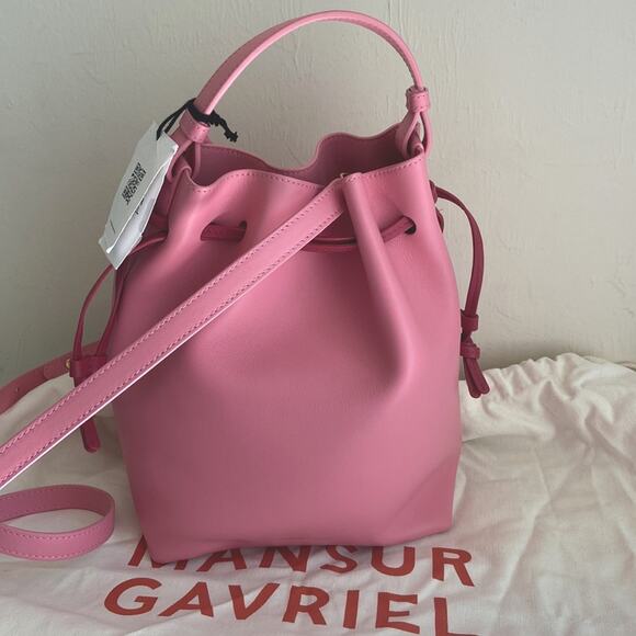 NWT MSRP$ 695 Mansur Gavriel Confetti Leather Bucket Bag Crossbody Flamingo Pink - Picture 8 of 8